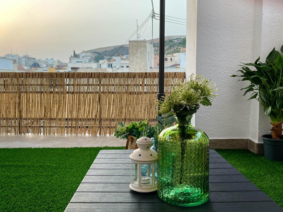 La Terraza. Vistas Al Castillo A 1 Min. De La Playa Alicante Exterior photo